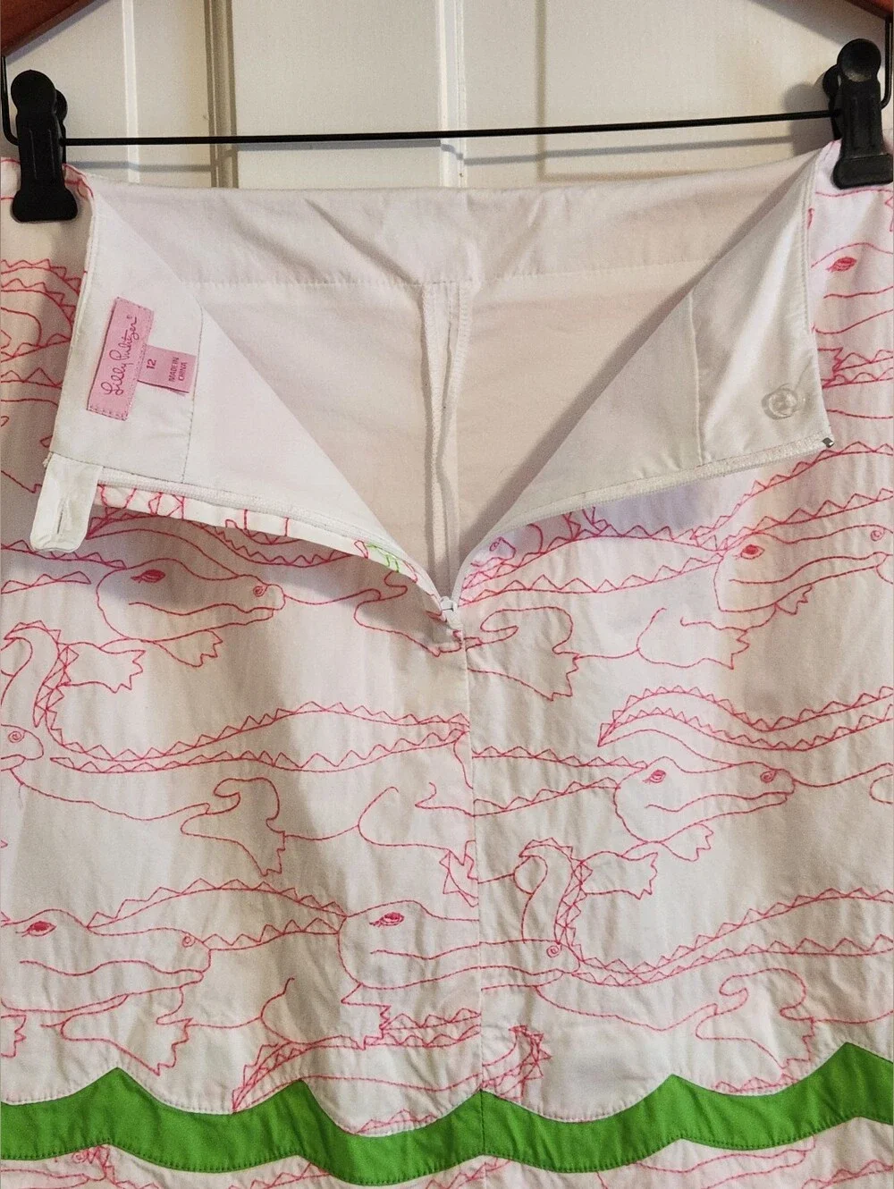 🐊VERY HTF Lilly Pulitzer🐊 - Adelaide Embroidered Skort